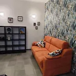 Casa Gaia A 2 Passi Dalla Metro A E C