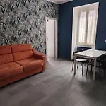 Casa Gaia A 2 Passi Dalla Metro A E C