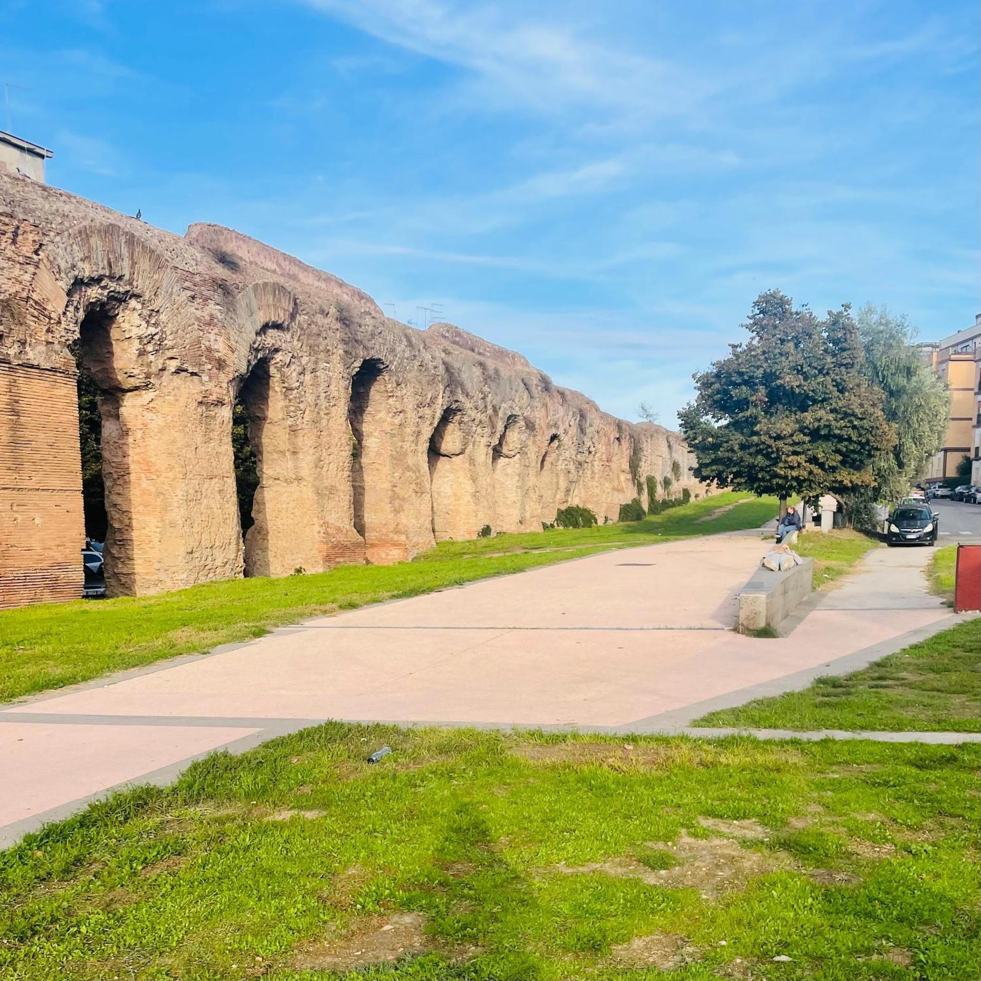 Casa Gaia A 2 Passi Dalla Metro A E C